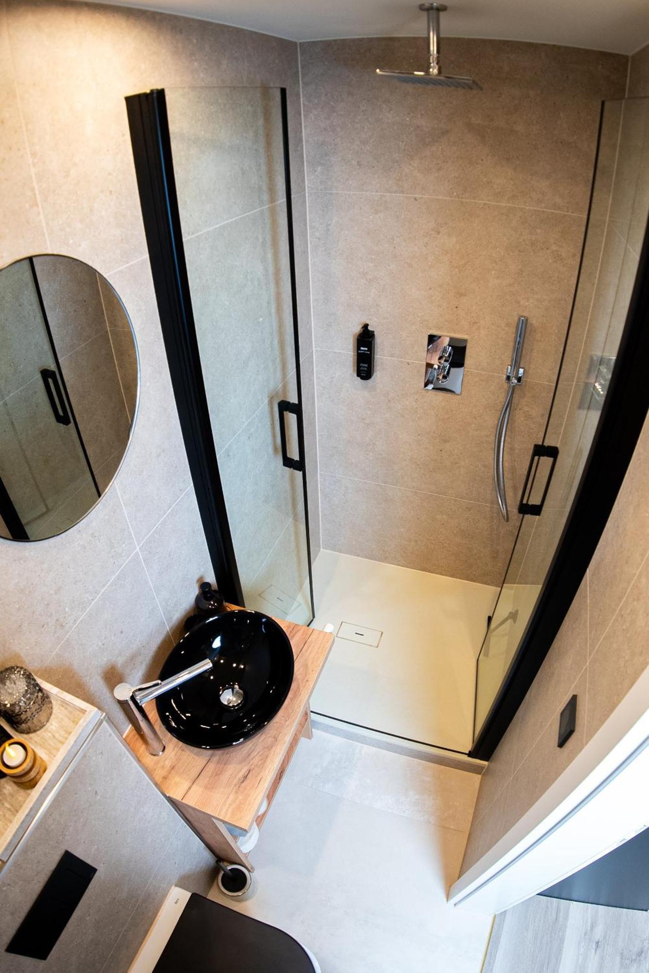 Angelinas Service Apartment 1 Oberhausen  Eksteriør billede